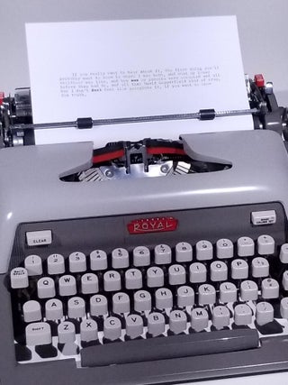 1959 Royal Futura 800 Manual Typewriter